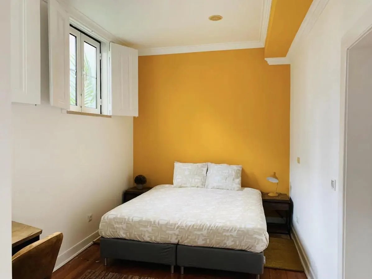 Charming 4 Bedroom Apartment In Chiado Lisbon